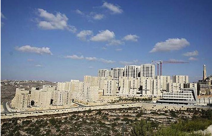 Palestine's New Town on a Hill