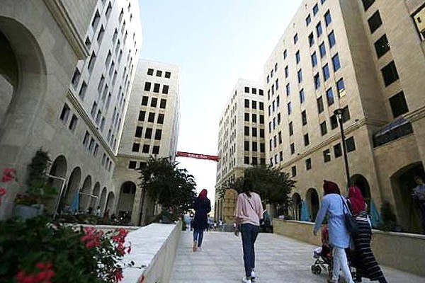 New Palestinian city rises with sleek homes, boutiques