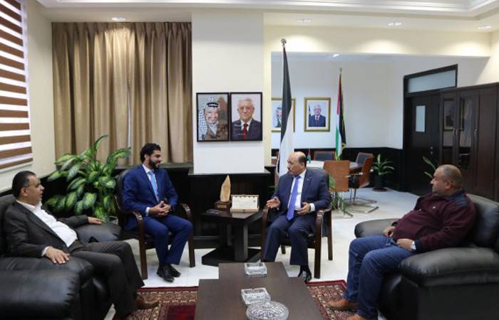 الحساينة يبحث اِحتياجات بلديات روابي وبيرزيت وسردا- أبو قش بقطاع البنية التحتية