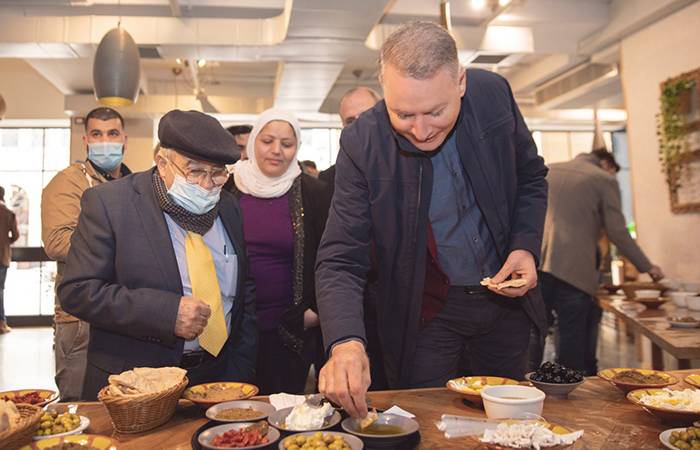 مجلس الزيتون الفلسطيني ينظم فعالية لتذوق منتجات الزيتون في مدينة روابي