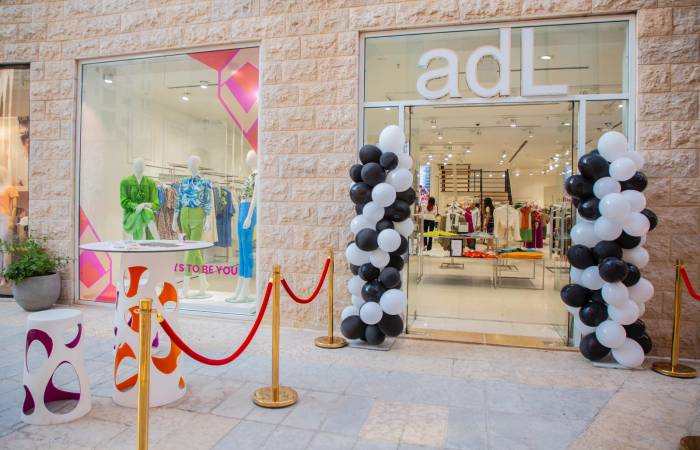 العلامات التجارية التركية adL وYAQA في كيوسنتر