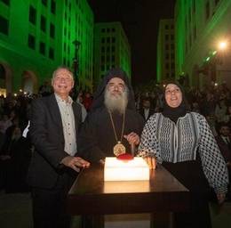 إضاءة شجرة الميلاد في روابي