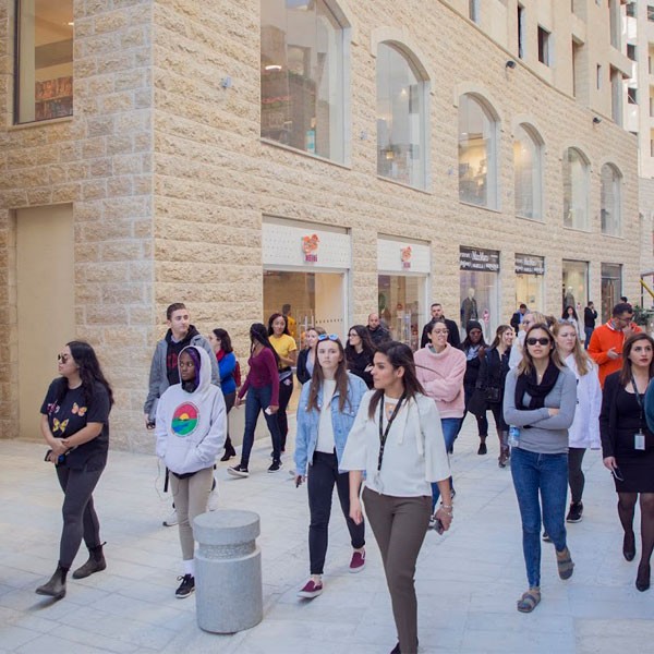 طلاب من جامعة ولاية سان دييغو