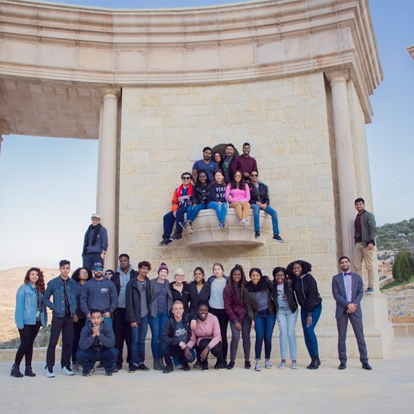 طلاب من جامعة باروك