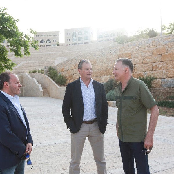 Hugh Bonneville, British Actor