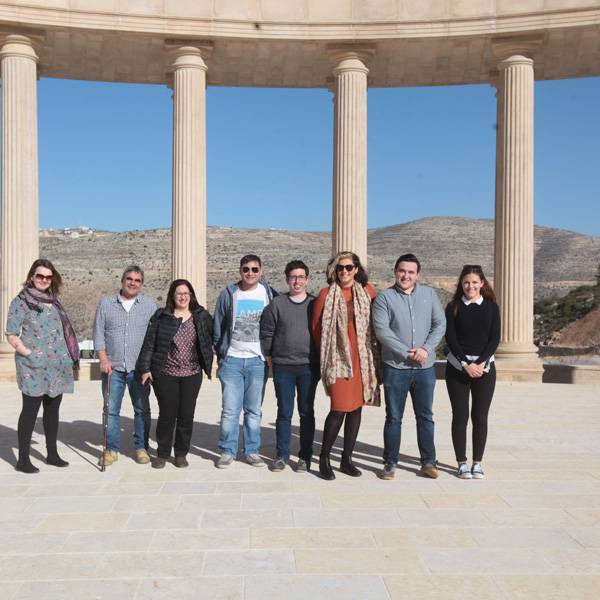 مجموعة من الإتحاد الوطني للطلبة
