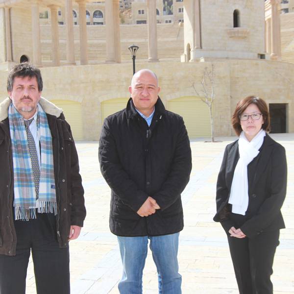 جميما سي، كبير مختصين البنية التحتية بالشراكة مع القطاع العام والخاص، فيليب مارين، كبير مختصين المياه والصرف الصحي - البنك الدولي