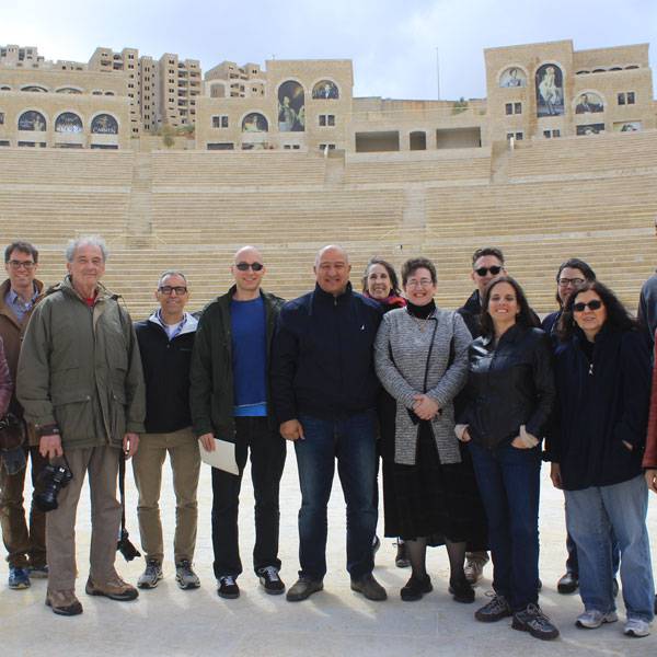 أساتذة من جامعة مدينة نيويورك وجامعة نيويورك - الولايات المتحدة الأمريكية