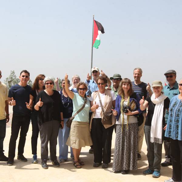 مجموعة من السياح الأمريكان
