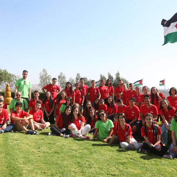 مشاركون المخيم الصيفي إذهب الى فلسطين
