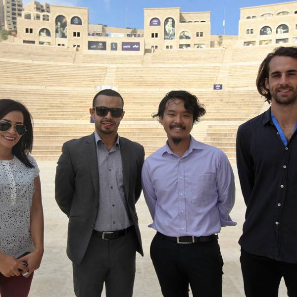 وفد من مؤسسة الشروق
