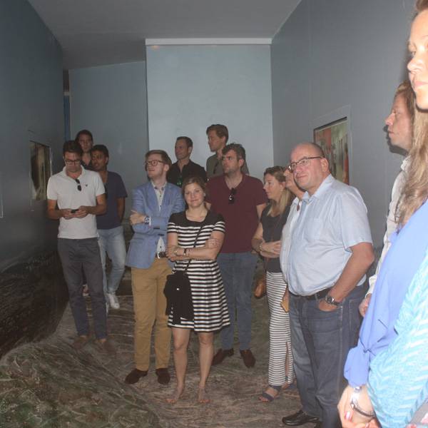 وفد من حزب الشعب للحرية والديمقراطية - هولندا
