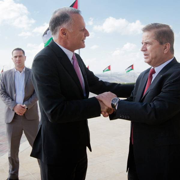 د. جواد عواد، وزير الصحة - دولة فلسطين
