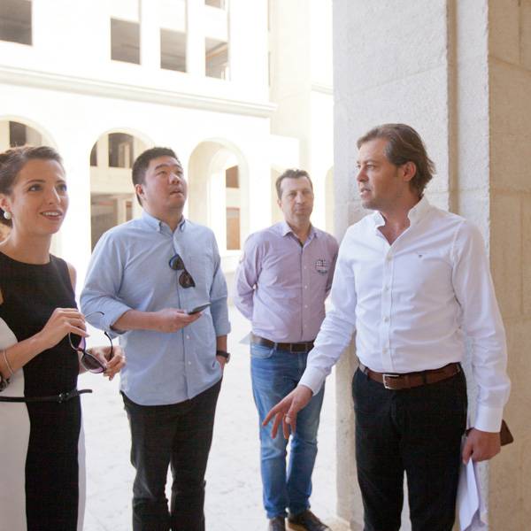 ويسلي تشو، مدير، نوتيكا الشرق الأوسط - الولايات المتحدة الأمريكية