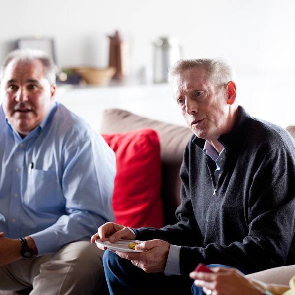 دايل اوكاناو، شريك، مجموعة ووتر ميل، وجريج سيريير، نائب الرئيس، شركة دودج وكوكس - الولايات المتحدة الأمريكية