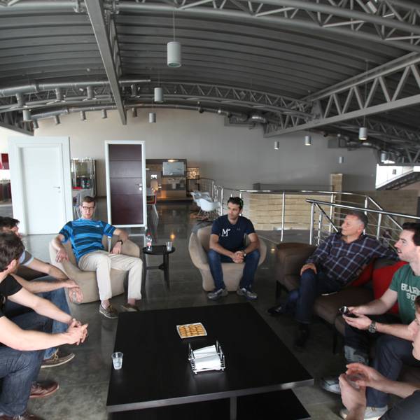 طلاب كلية تاك للأعمال في دارتموث
