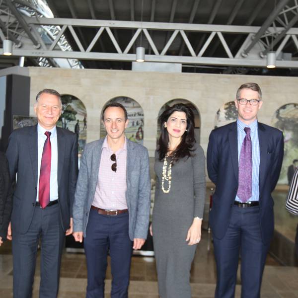 ديف شارما، السفير الأسترالي وتوم ويلسون، ممثل استراليا في فلسطين
