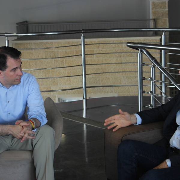 سكوت ووكر، حاكم ولاية ويسكونسن
