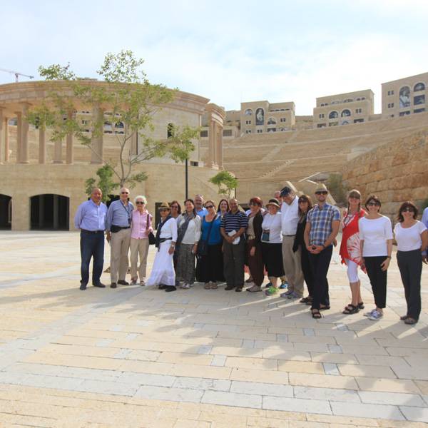 وفد من مشروع ديمقراطية الأرض المقدسة
