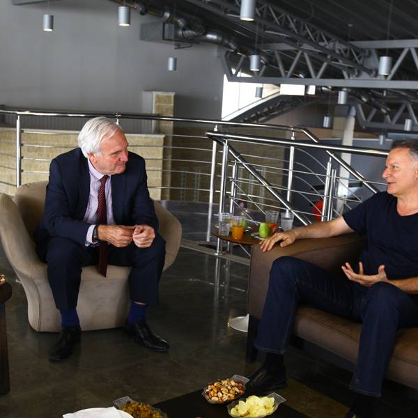 السير إدوارد ليستر، نائب رئيس بلدية لندن للسياسات والتخطيط
