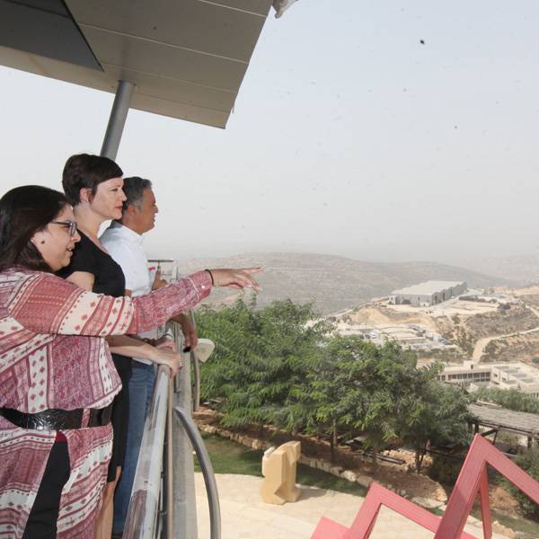 بريانا ميليس، كبير المستشارين الفنيين، المؤسسة الدولية لصحة الأسرة 360
