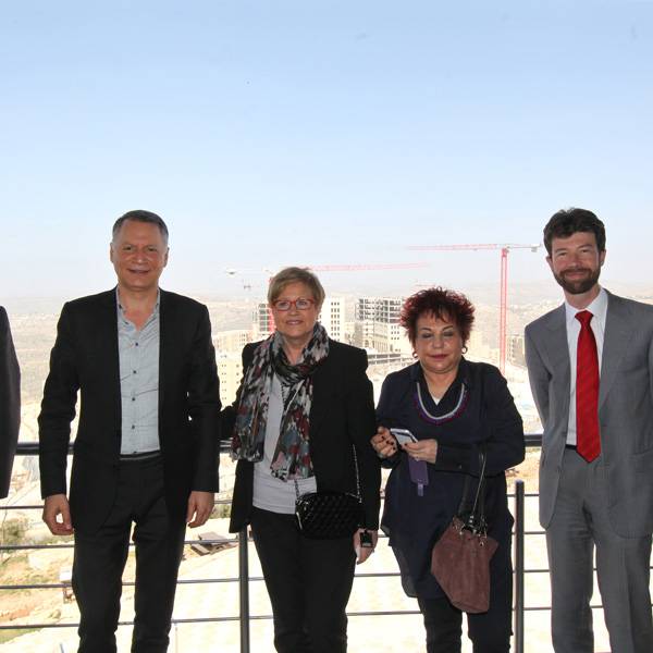 وفد من مجلس الشيوخ الفرنسي
