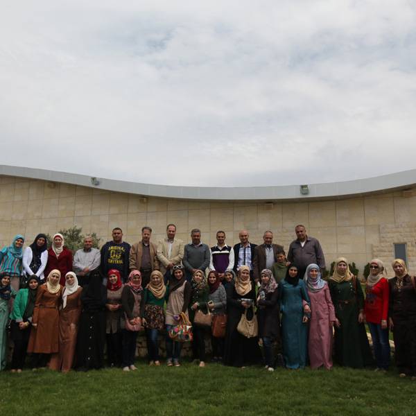 مجموعة من نقابة المهندسين، فرع طولكرم وجنين
