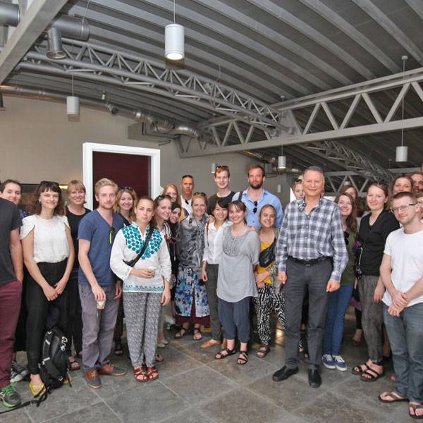 طلاب من جامعة كوبنهاغن، جامعة آرهوس، وجامعة جنوب الدنمارك
