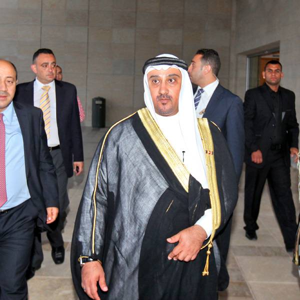 د.رائد محمد بن شمس، مدير عام معهد البحرين للإدارة العامة، بيبا
