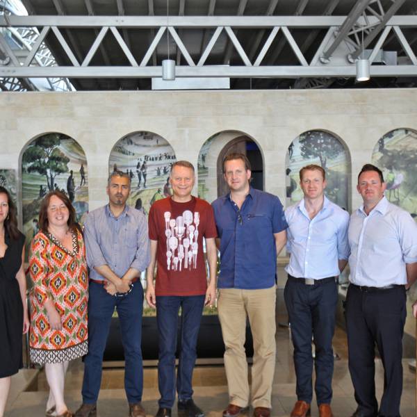 وفد من الحزب الديمقراطي الليبرالي المرشحين لعضوية البرلمان وكبار المستشارين
