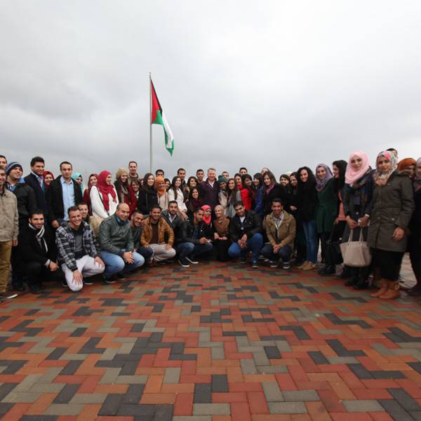 طلاب من كلية إدارة الأعمال، جامعة بيت لحم
