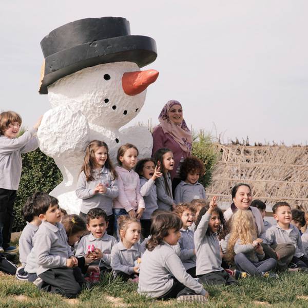 طلاب من مدارس المستقبل
