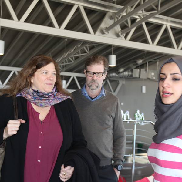 نورمان اتكينز، مؤسسس، كلية ريلي للدراسات العليا، وانجي اتكينز، مدير مؤسسة ويكسنر للتراث
