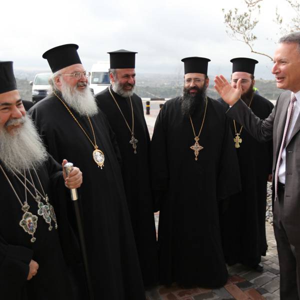 غبطة البطريرك كيريوس كيريوس ثيوفيلوس الثالث، بطريرك المدينة المقدّسة وسائر أعمال فلسطين
