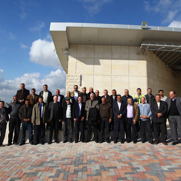 وفد من بلديات عطارة و بيرزيت و عجول و عبوين
