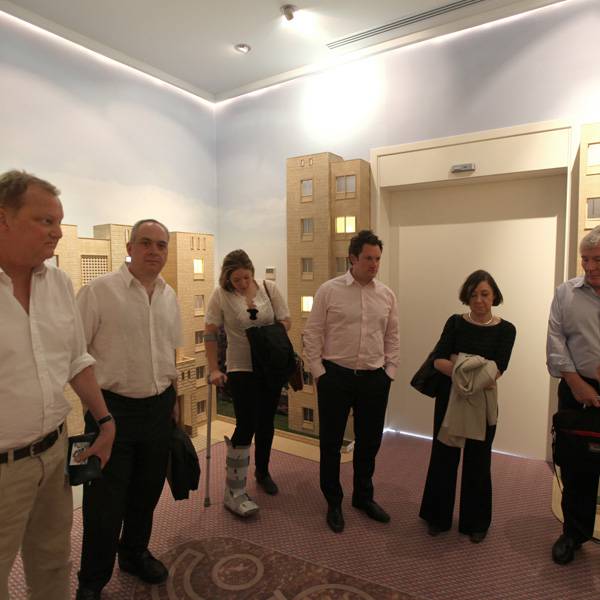 وفد من الصحفيين البريطانيين
