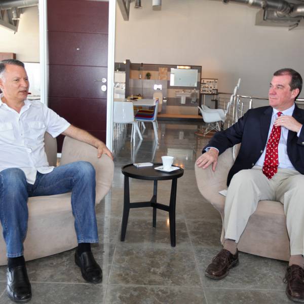 مايكل بيرسون، قائد قوة المهام الكندية العامة - القدس
