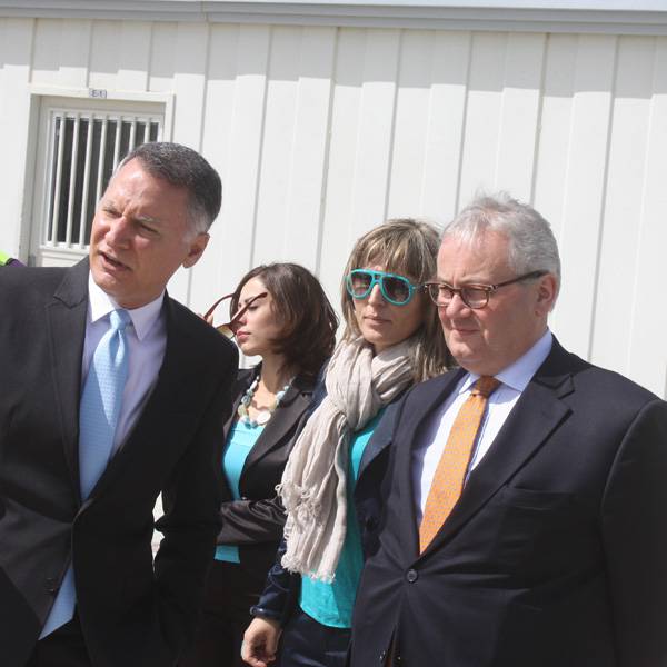 القنصل الايطالي العام جيم باولو كانتيني و هنا ببالاردو
