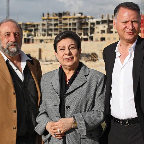 د.حنان عشراوي, عضو اللجنة التنفيذية لمنظمة التحرير
