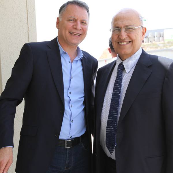 د. نبيل شعث, عضو اللجنة المركزية لحركة فتح
