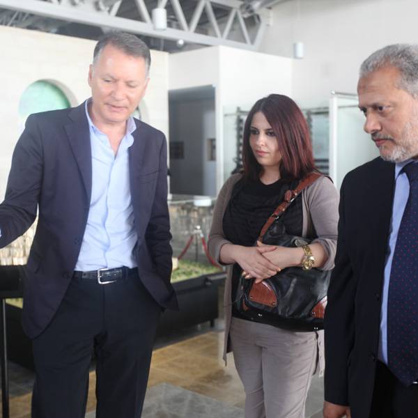 عبد الكريم سدر, الوكيل المساعد لشؤون الهيئات المحلية و ريما شبيطة
