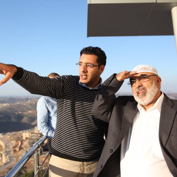 الحاج اديب البكري ، رجل أعمال فلسطيني
