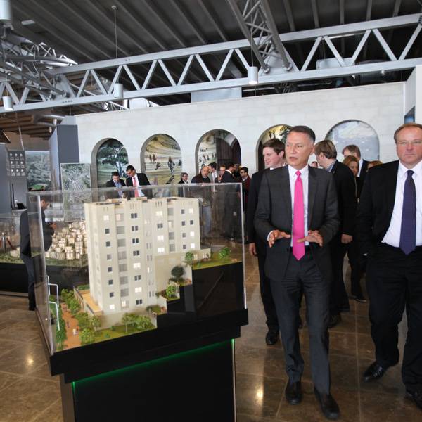 ديرك نيبل، وزير التنمية و التعاون الاقتصادي الالماني
