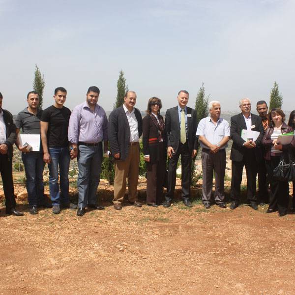 محافظ نابلس جبرين البكري
