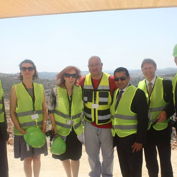 البارونة موريس اوف بولتون, نائبة رئيس مجلس اللوردات و رئيسة مجلس الشرق الأوسط بحزب المحافظين
