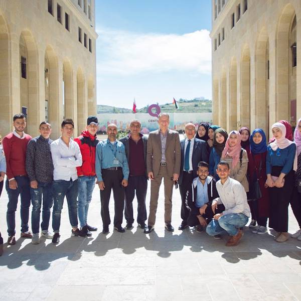 طلبة دبلوم قسم الهندسة المدنية، كلية الطيرة 