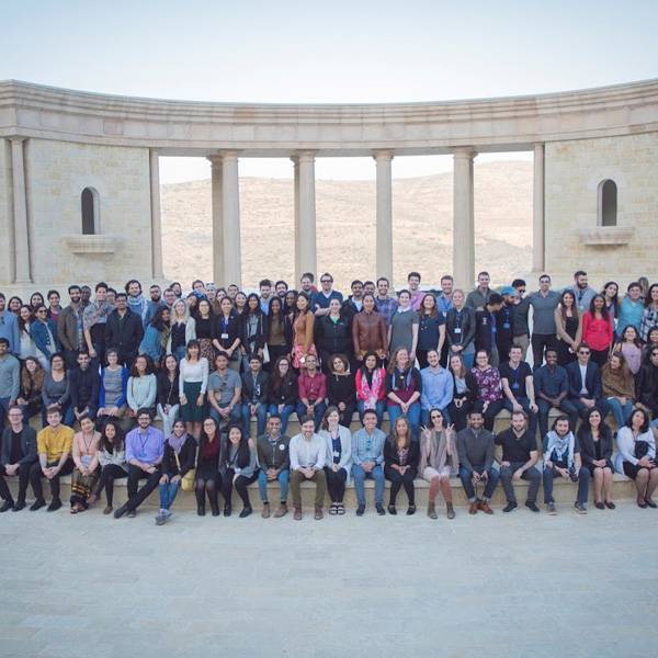 طلاب من كلية كينيدي، جامعة هارفارد للإدارة الحكومية - الولايات المتحدة الأمريكية