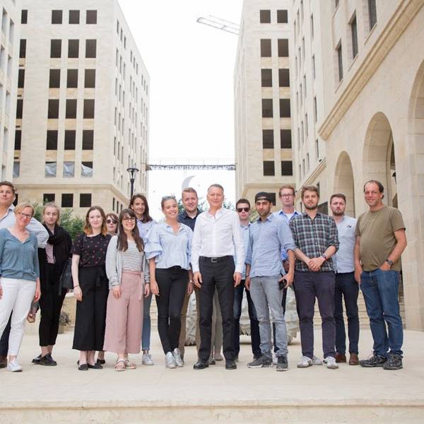 وفد من أكسل سبرينغر أكاديمي-ألمانيا