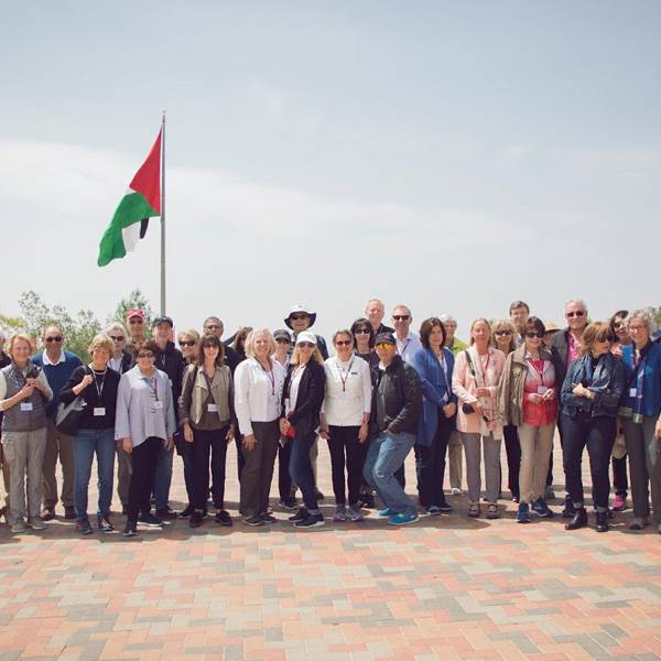 طلاب خريجين من جامعة ستانفورد - الولايات المتحدة الامريكية