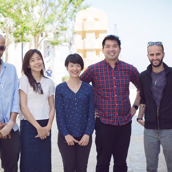 مايو هاتو، مالي ، ادارة المحافظ، سوفت بانك، ماساكازو تاكاموري، مدير الحساب، شركة دنتسو، شاكيكو يوشينامي، مسؤول العلاقات الخارجية و المشروع الرئيسي، مقر الاوروا - اليابان